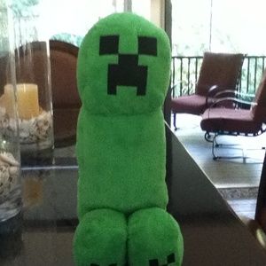 Minecraft creeper it is In good shape can go lower