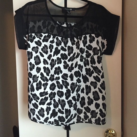 Forever 21 cheetah shirt