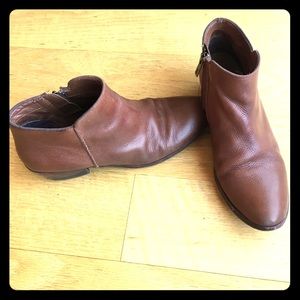Sam Edelman Petty in Chestnut