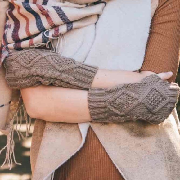 Accessories - Arm Warmers - Mocha