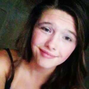 Meet your Posher, Katelyn