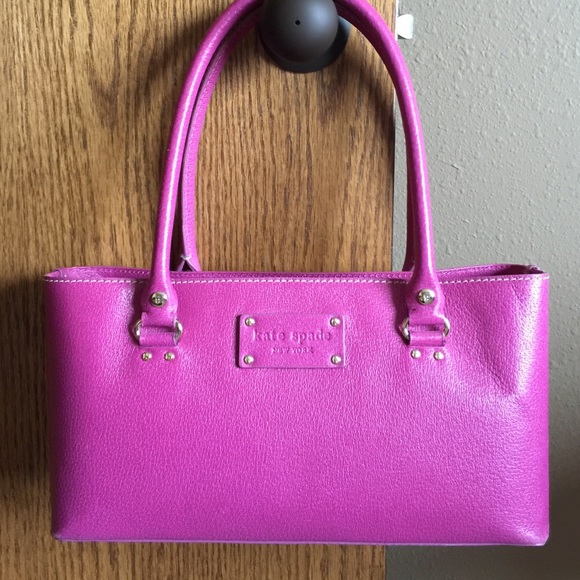 kate spade Handbags - Kate Spade tarrytown magenta