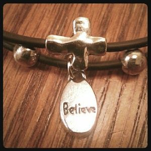 ❤️5/$25. Black Inspirational Bracelet ~ Handmade