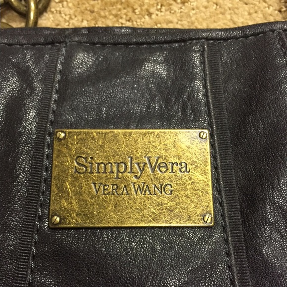 Vera Wang tote - Picture 2 of 3