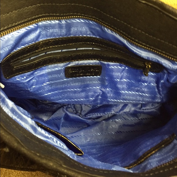 Vera Wang tote - Picture 3 of 3