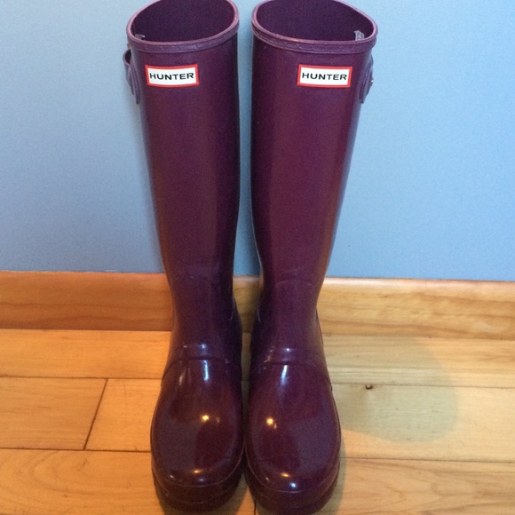 plum hunter boots