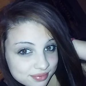 Meet your Posher, Gloria