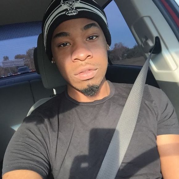 Meet your Posher, Keith allen - Picture 1 of 1