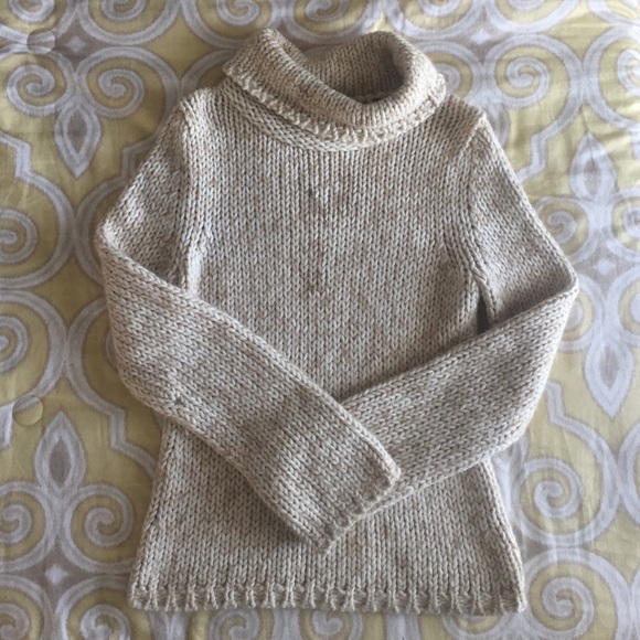 ⛄️Warm and toasty express turtleneck⛄️