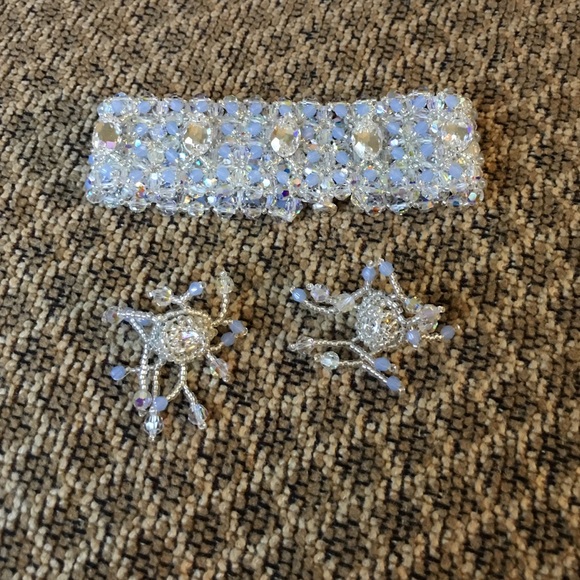 Swarovski crystal handmade wedding set