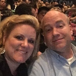 Meet your Posher, Lacy