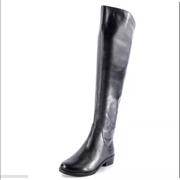 *SOLD* Sleek Black Steven Overtheknee Leather boot