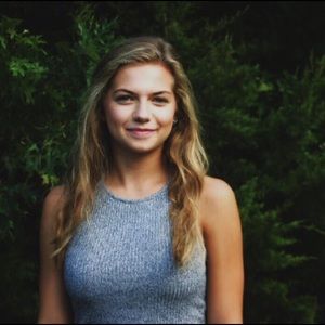 Meet your Posher, Maddie