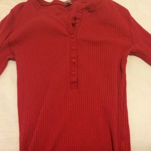 Gap red ribbed long sleeved button down tee