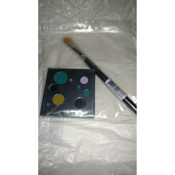 πHPx2πMAC LTD EDT PALETTE - Picture 4 of 4