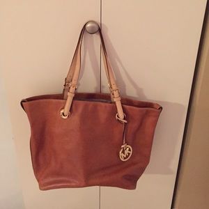 Michael Kors leather purse