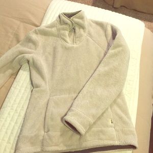 🚫Sold🚫 cute north face top!
