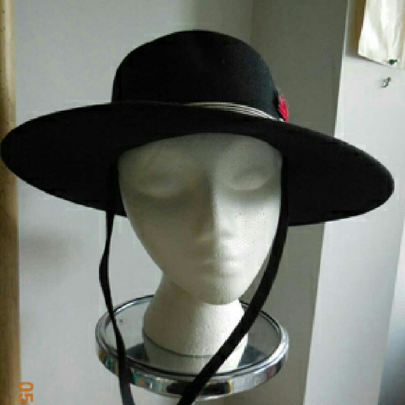 Glamorous Vintage Hats