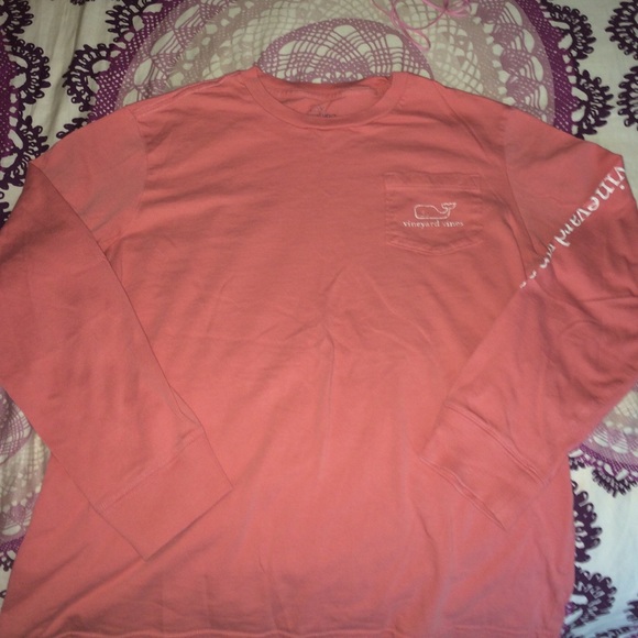 Vineyard Vines Long Sleeve Whale Logo T-Shirt