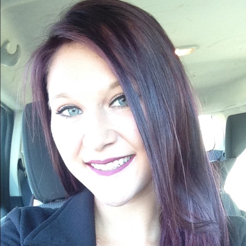 Meet your Posher, Sydnee