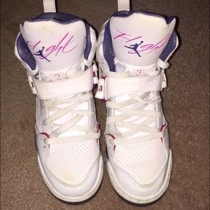 Woman's Jordan Flight 45