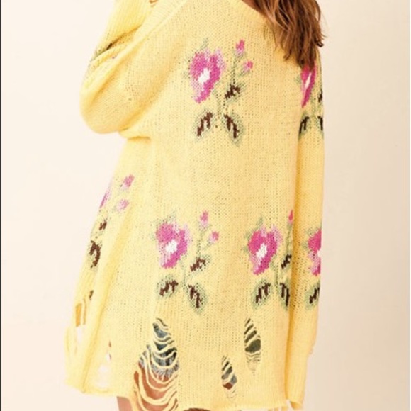 SOLD WILDFOX Eddie Lennon sweater flower - Picture 2 of 4
