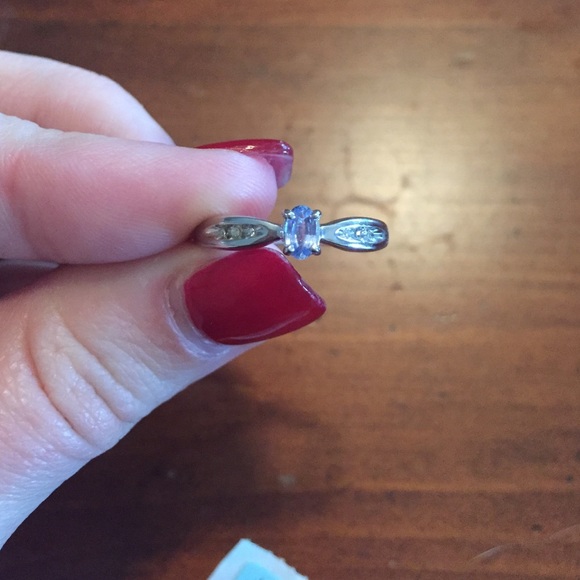 Stunning ring