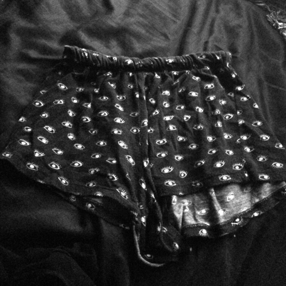 Brandy Melville shorts