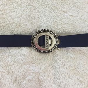 🎁FINAL SALE Blue Leather Belt Great condition