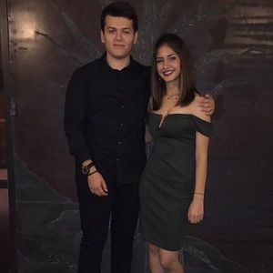 Meet your Posher, Evelin