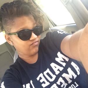 Meet your Posher, Kelcey