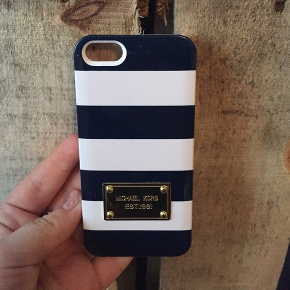 Michael Kors iPhone 5/5s striped case