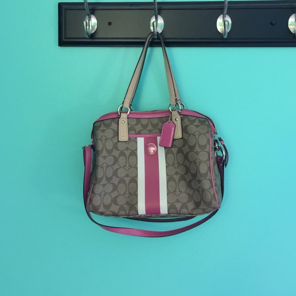 Medium coach satchel