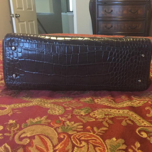 Gorgeous Kate Spade crock embossed purse in brown - Picture 4 of 4