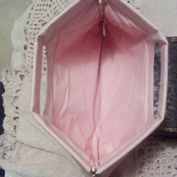 Bag - Picture 2 of 2