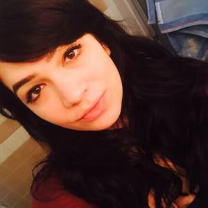 Meet your Posher, Christine