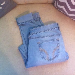 Light wash Hollister jeans