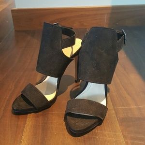 Zara black suede heels