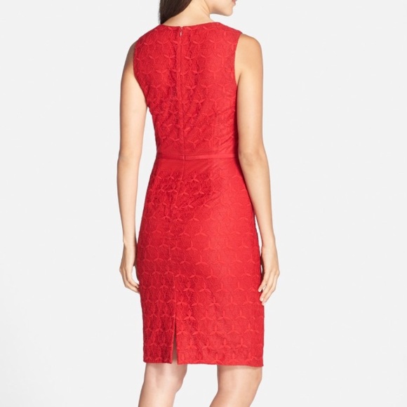 'Star Floral' Mesh Overlay Dress - Picture 2 of 4