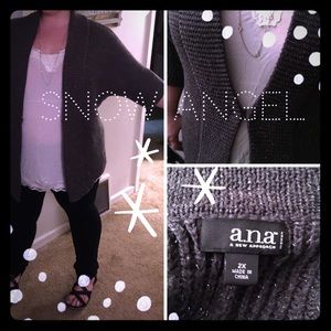 Grey and sparkly open knit sweater 2X Holiday Pick
