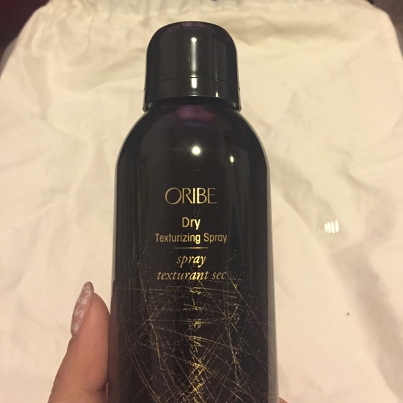 Oribe dry texturizing spray