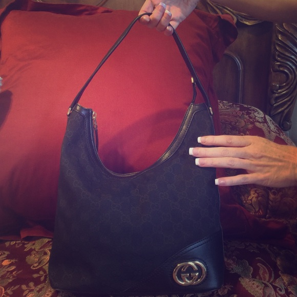 Fun Gucci bucket bag