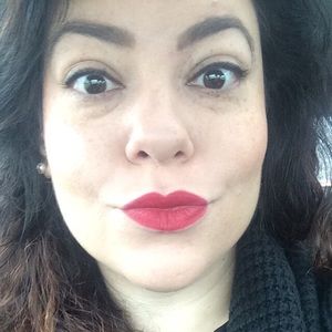 Meet your Posher, Melynda