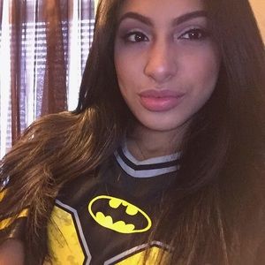 Meet your Posher, Caroline