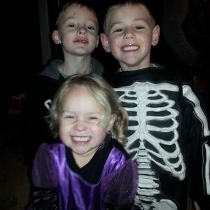 Meet your Posher, Alison