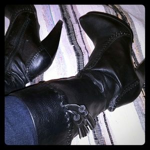 Black mid calf boots!
