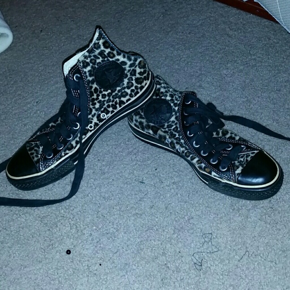 Cheetah print converse