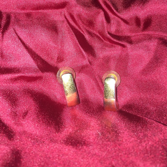 LIA SOPHIA Gold (Vintage 1989) Tab Drop Studs - Picture 2 of 4