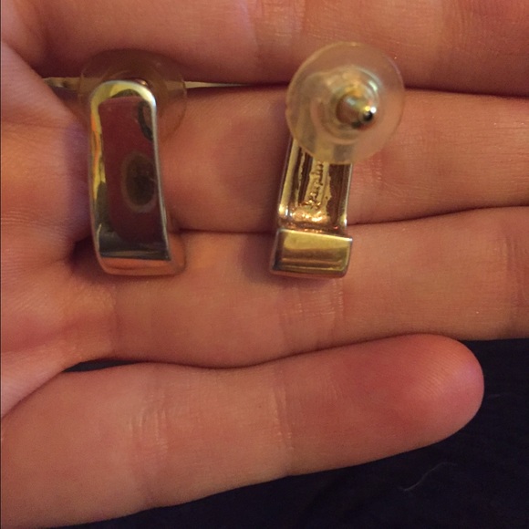 LIA SOPHIA Gold (Vintage 1989) Tab Drop Studs - Picture 4 of 4