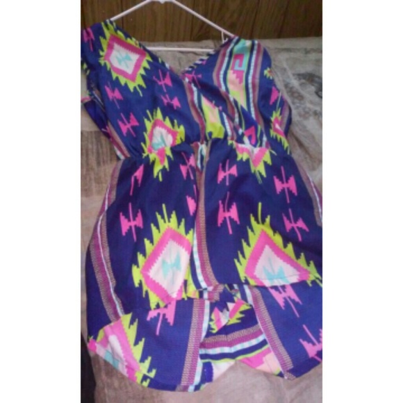 Super cute different colored pattern jumpsuit .